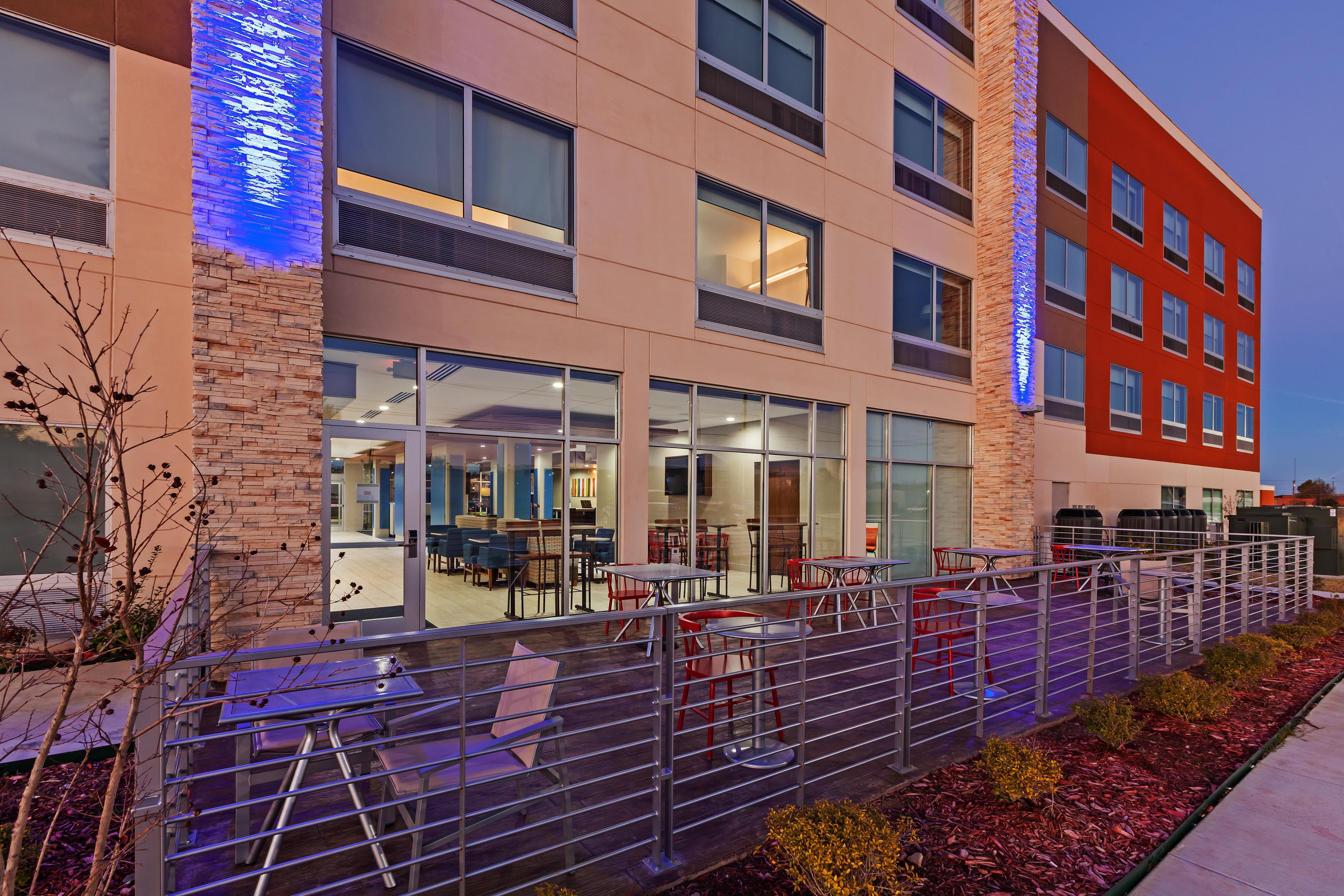 Holiday Inn Express & Suites Tulsa West - Sand Springs By Ihg Eksteriør billede